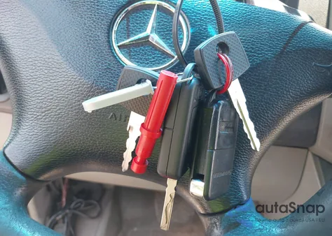 2012 Mercedes-Benz Sprinter 2500 High Roof z USA, uszkodzony, nr VIN WD3PE8CB2C5696485